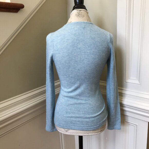 Charlotte Brody Perfect Crew Neck Sweater Womens XS Blue Long Sleeve Pullover - Picture 10 of 12